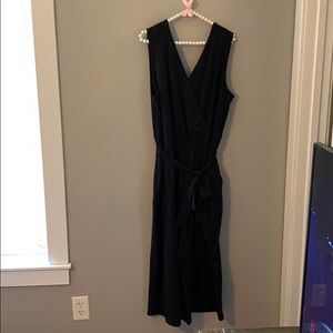 Knit black romper with pockets